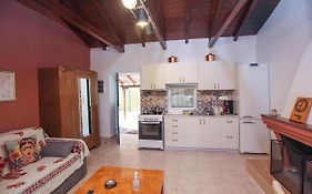 Traditional Guesthouse Asimakis Anifion